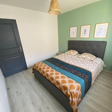 Appartement 2 Chambres Mantes-la-Ville Екстериор снимка
